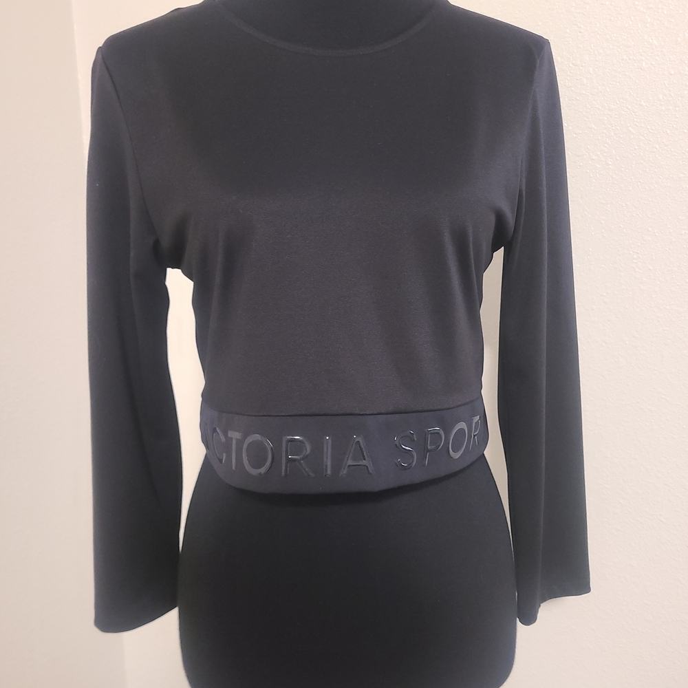Victoria Sport Black Crop Top